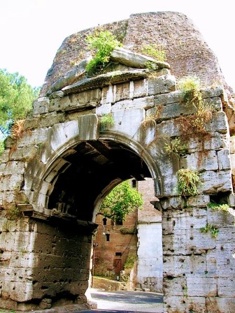 Arco de Druso en la Via Appia Antica