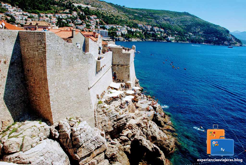 Espectacular Buza Bar en los acantilados de las murallas de Dubrovnik home